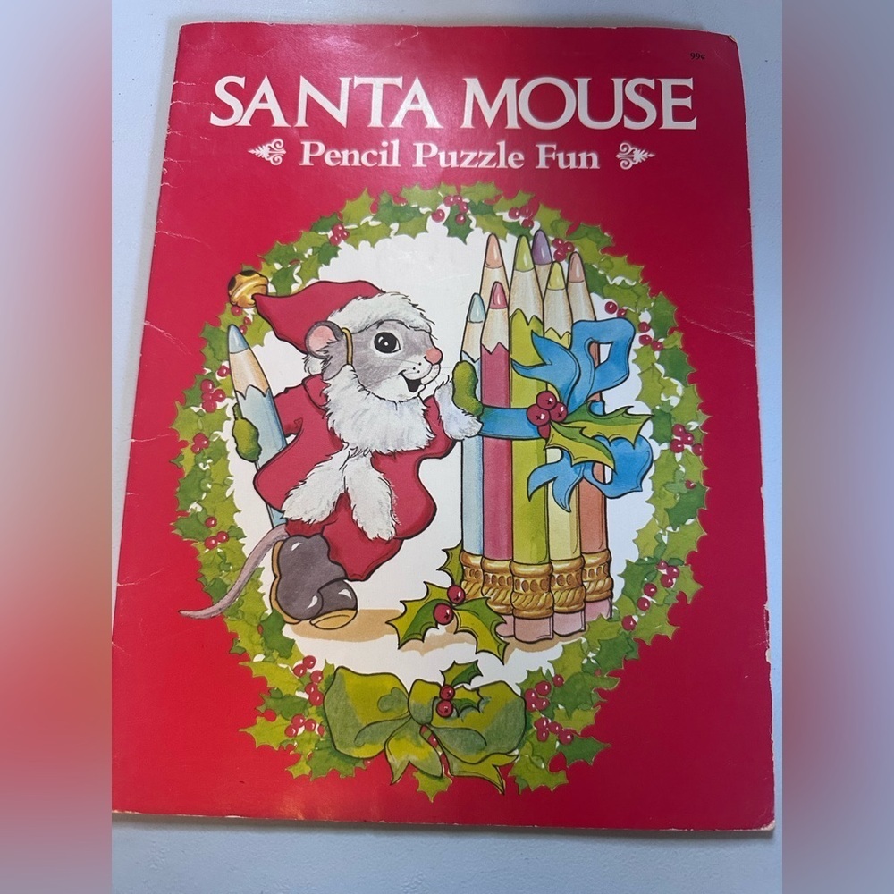 Santa Mouse Pencil Puzzle Fun Book Never Used Published 1984
